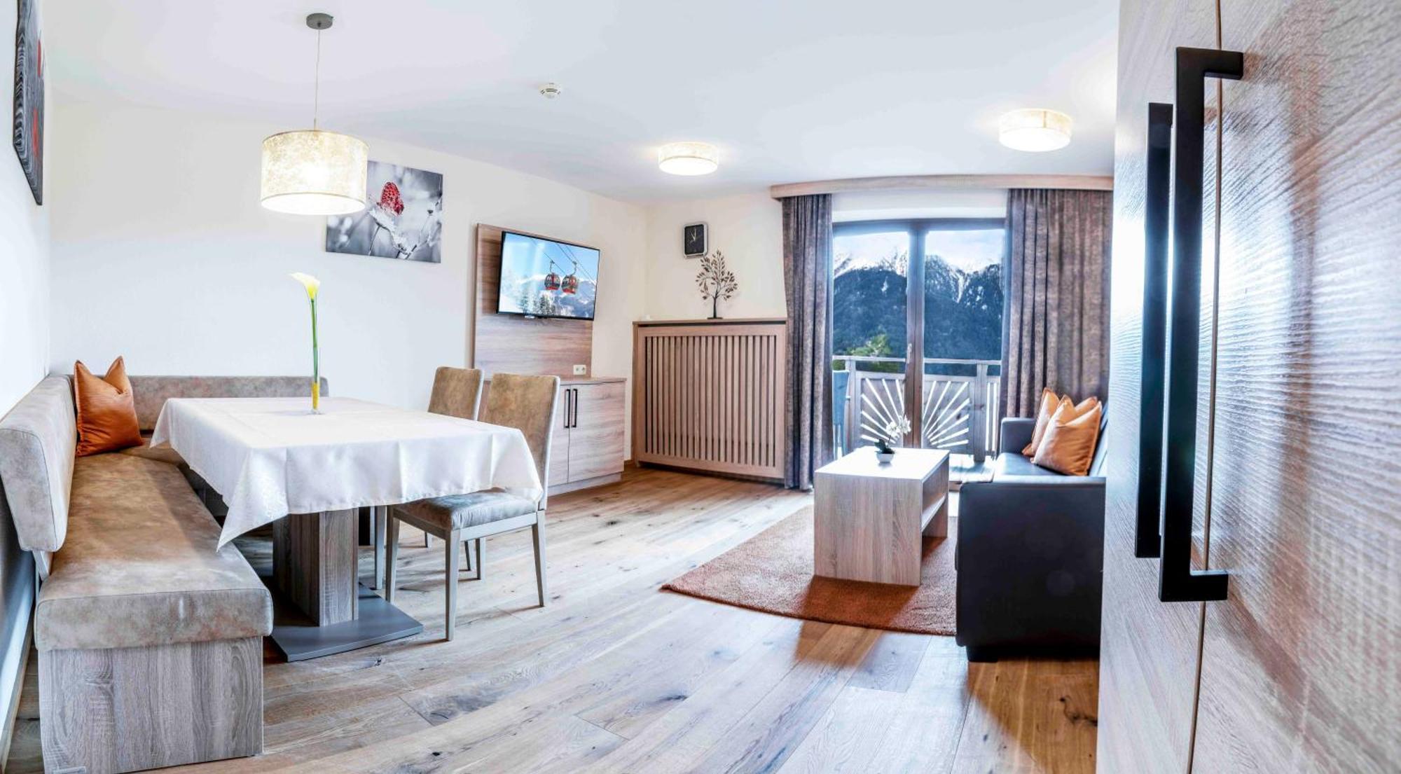 Hotel Montana Fiss Extérieur photo