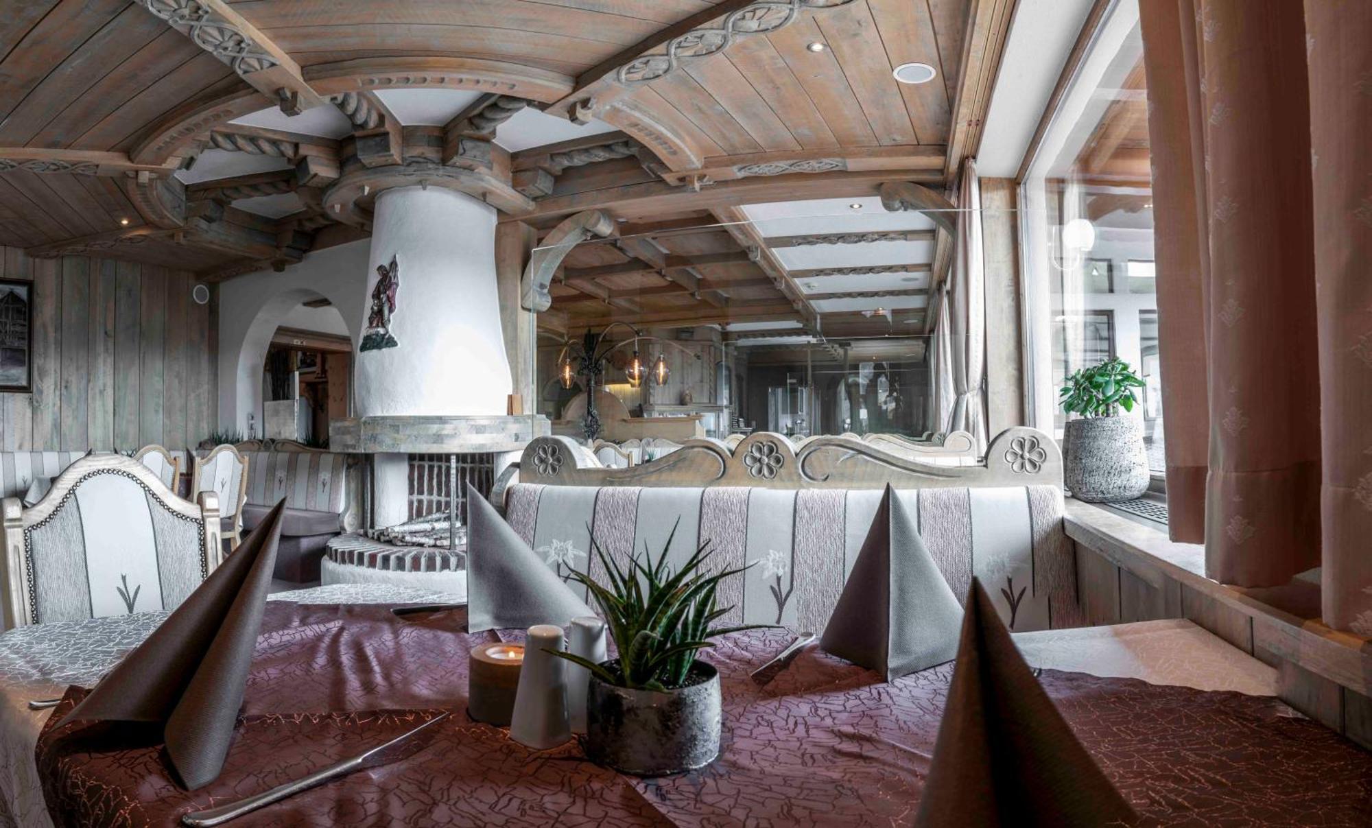Hotel Montana Fiss Extérieur photo